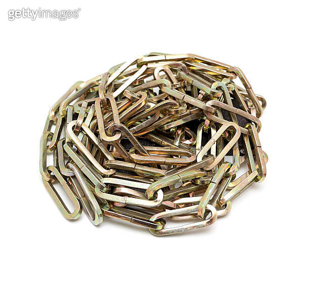 Stack of Chain isolated on white background (471464409) - 게티이미지뱅크
