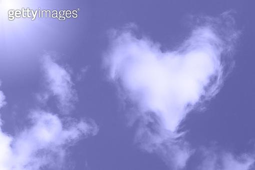 Heart shaped cloud in the sky. Naturally shaped heart in the sky with ...