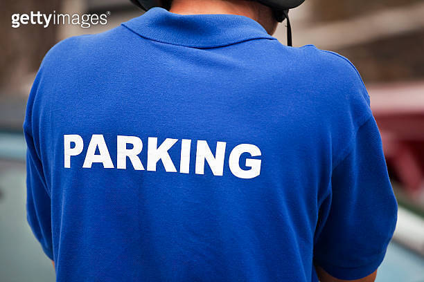 Parking Attendant 이미지 (471469909) - 게티이미지뱅크