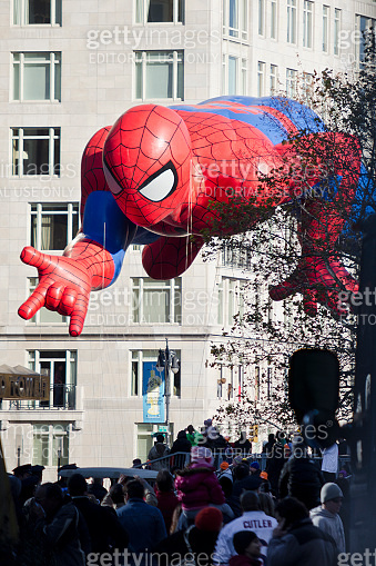 Macy's Thanksgiving Day Parade, Spider Man Balloon (458288233) - 게티이미지뱅크