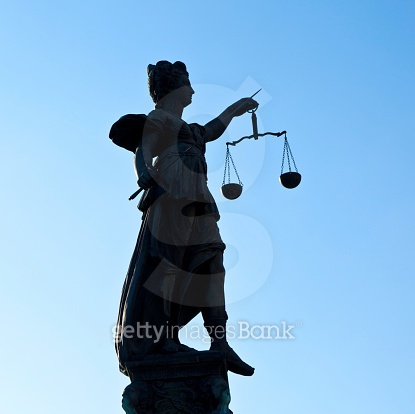 Max Romer Justice Statue of Lady Justice in front of the Romer 이미지 (517676121) - 게티이미지뱅크