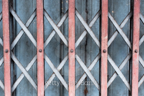 Vintage Metal Folding Door 이미지 (484566398) - 게티이미지뱅크