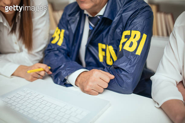 Solving crime ??? (864933726) - ???????