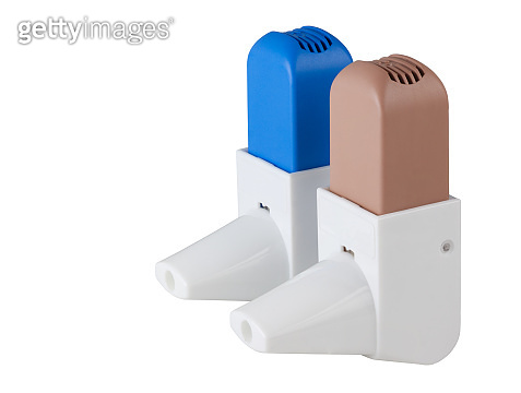 Blue and Brown Asthma Inhalers 이미지 (851918466) - 게티이미지뱅크