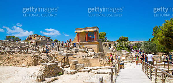 Greece, Crete. Knossos ruins, ceremonial and political centre of the ...
