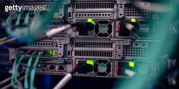 Rear view of a server module with cables coming out 이미지 (1082935152 ...