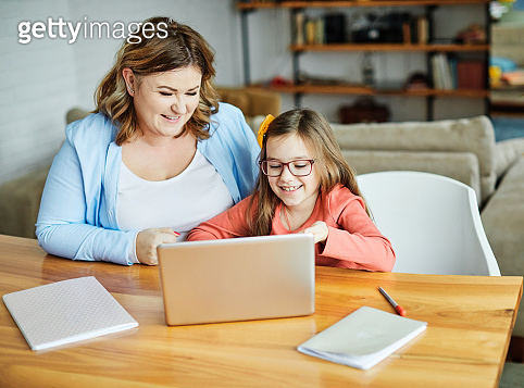 laptop computer education mother children daughter girl familiy ...