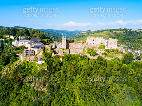 Rheinfels Castle ruins in Saint Goar 이미지 (1253854531) - 게티이미지뱅크