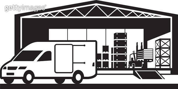Van loading goods in distribution warehouse 이미지 (1253548650) - 게티이미지뱅크