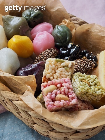 Korean food Songpyeon, half-moon-shaped rice cake, Sweet Rice Puffs ...