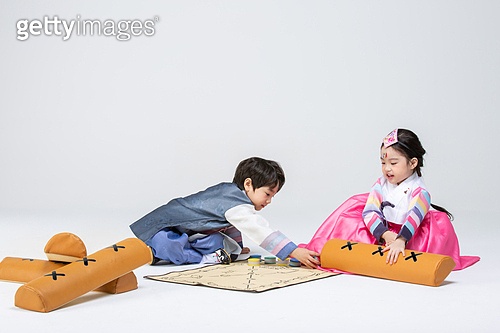 한복, 어린이 (인간의나이), 한국인, 한국문화 (세계문화), 전통문화 (주제), 설 (명절), 추석 (명절), 명절 (한국문화 ...