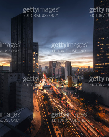 Glorieta del Caballito, Paseo de la Reforma and Monument to the