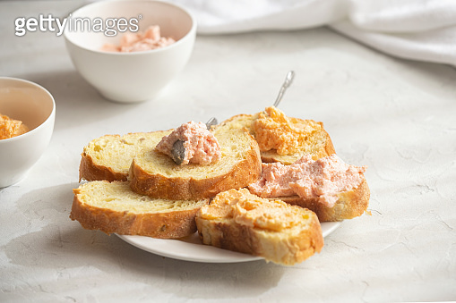 Fish Roe Spread spread from butter and fish roe (1339344005) - 게티이미지뱅크