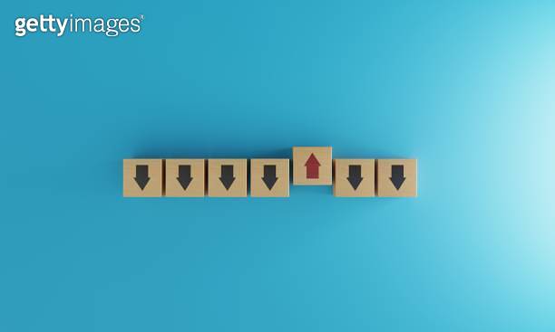 Different Direction With Arrows On Wooden Block 이미지 (1333935761) - 게티이미지뱅크