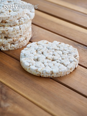 Korean traditional food brown rice puff pastry 이미지 (1436304487) - 게티이미지뱅크