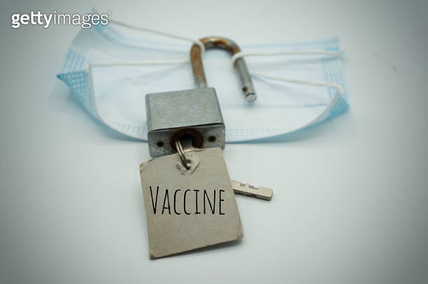 Mask Key Open locking medical mask.the key label reads