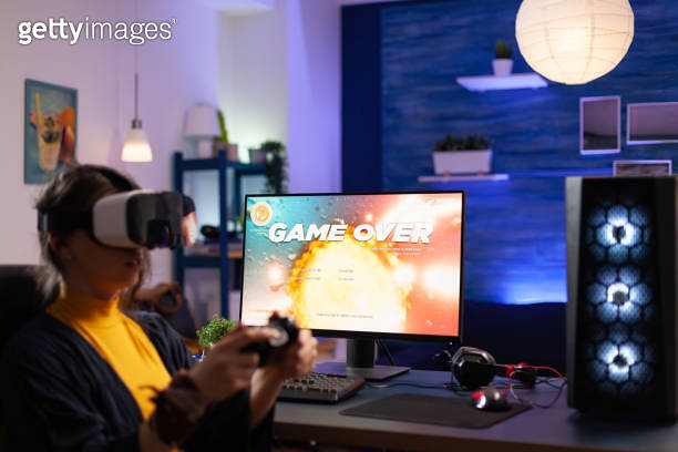 Community Vr Computer Player with vr headset losing video games on computer 이미지 (1811488291 ...