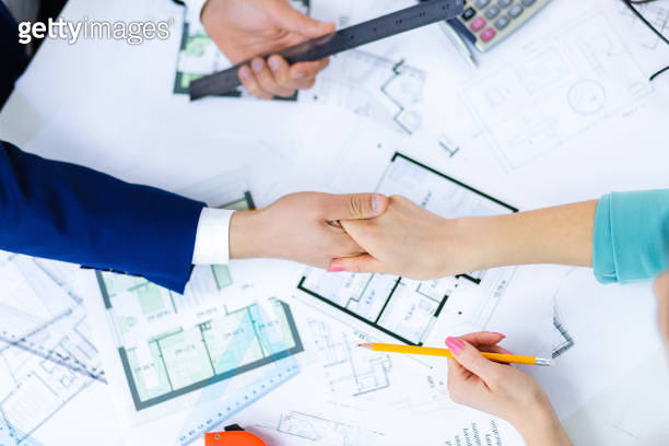 Close up photo of hands working with papers at office. 이미지 (1449410103 ...