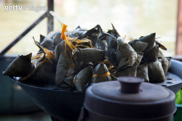 Khao Nom Nap - Sticky Rice Coconut Dumpling. These sweet treats are ...