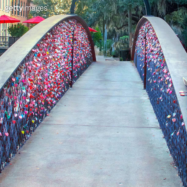 Love Lock Bridge Savannah, 이미지 (1849990518) 게티이미지뱅크