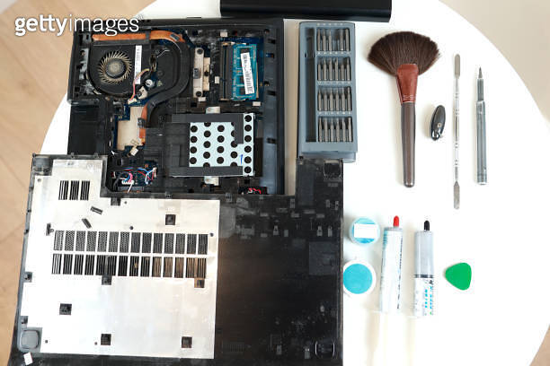 Clean Computer Assembly Workstation Tools for repair and cleaning pc in workshop. Laptop cleaning tools ...