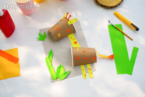 Craft Paper Cup animal cartoon character. DIY Homemade giraffe applique ...