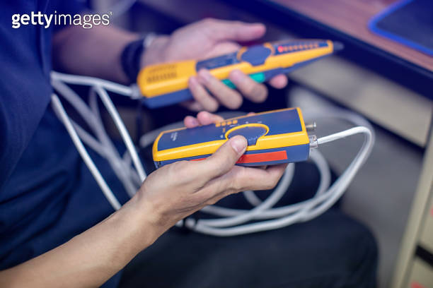 Network cable tester. Testing structured cabling using qualified cable ...