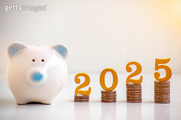 2025 New Year Saving Money Pig Piggy Bank With Wooden Number 2025 Gold 2149470773