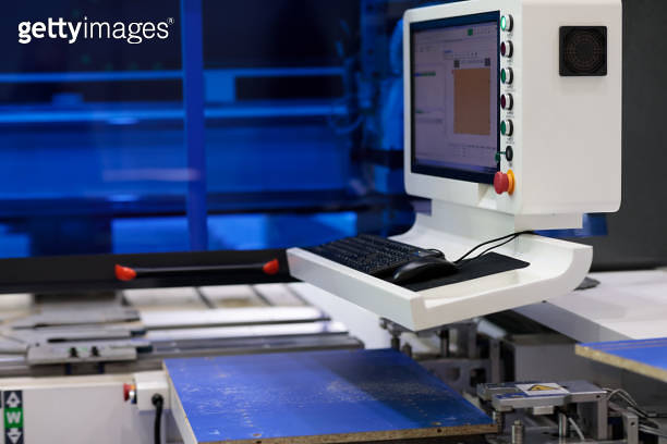 operator console of CAD CAM industrial machine (1935361516) - 게티이미지뱅크