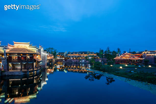 At night, the beautiful ancient town of Lizhuang on the lake, Yibin ...