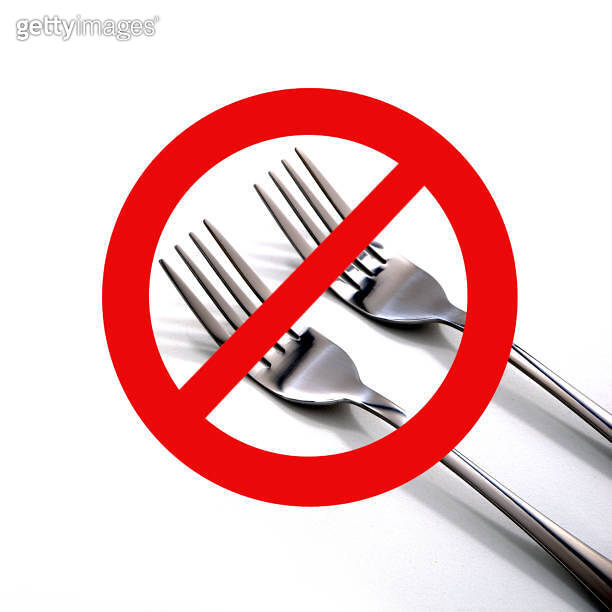 Red Fork Sign Fork set with alert sign close up view (2153369869) - 게티이미지뱅크