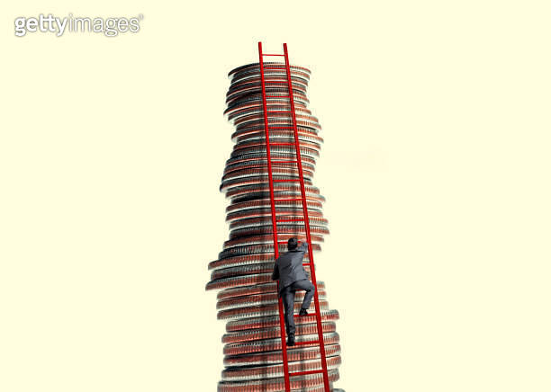 Stack Men Stack Ladder Man Using Ladder To Climb Stack Of Coins (1971225630) - 게티이미지뱅크